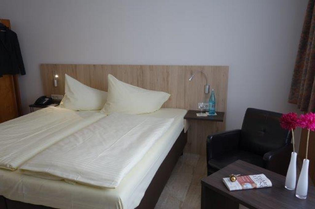 Eichenhof Hotel Gbr Eislingen Εξωτερικό φωτογραφία