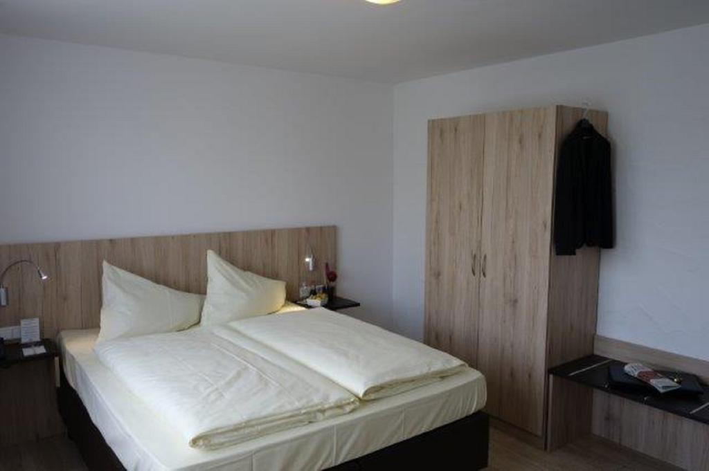 Eichenhof Hotel Gbr Eislingen Εξωτερικό φωτογραφία