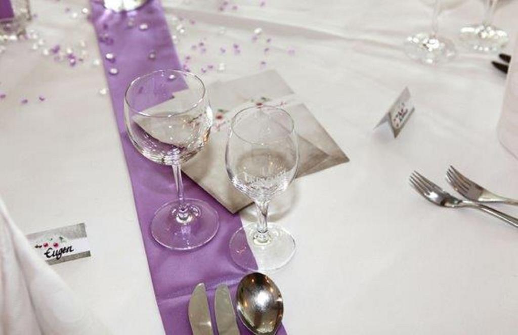 Eichenhof Hotel Gbr Eislingen Εξωτερικό φωτογραφία